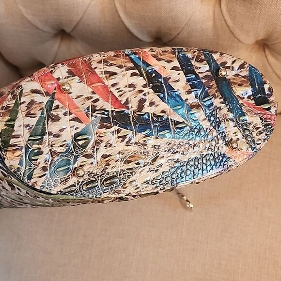 Brahmin Animal Print Leaf Handbag with Strap - Picture 4 of 9